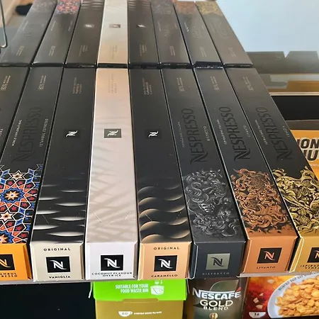 Homestay szállás Exclusive King-size Bed Comfort With Serene Garden View *